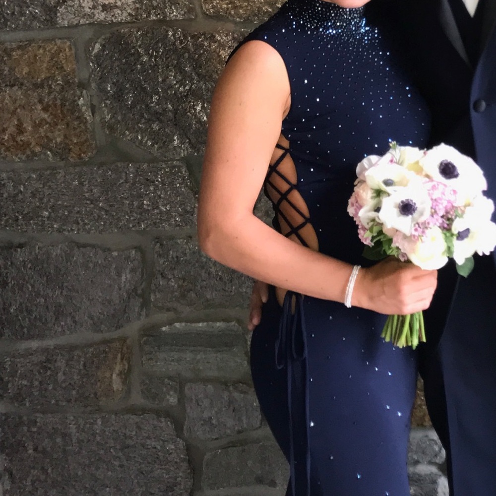 Prom Dress - Picture 2 of 3
